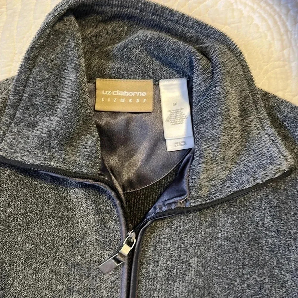 Liz Claiborne zip neck pullover size Medium - Picture 2 of 4